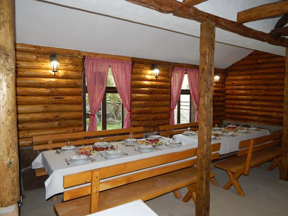 Villa Etno Kuca Nikolov Dimitrovgrad Exterior foto